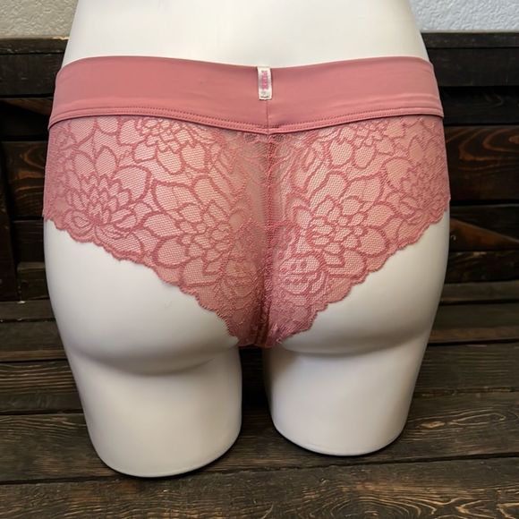 PINK Victoria's Secret Other - Pink Victoria’s Secret cheekster thong panties Sz-Large